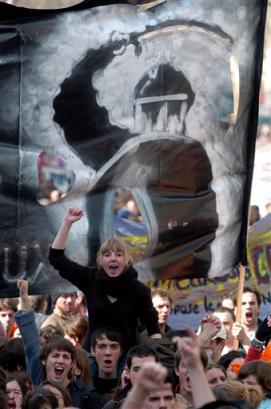 "Non au CPE, non à la precarité!"