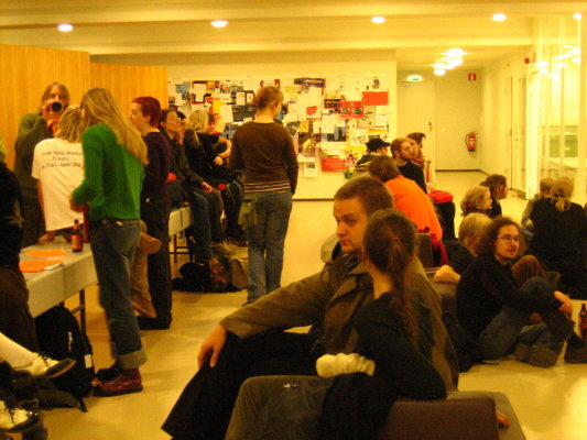 Sisällä Porthaniassa